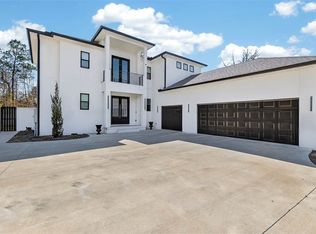 13 Crows Nest Cv, Brunswick, GA 31523