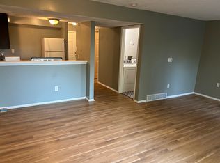 1926 E Bell Ave, Des Moines, IA 50320
