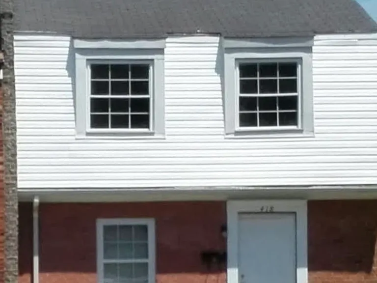 418 Rann Ct — Photo 1