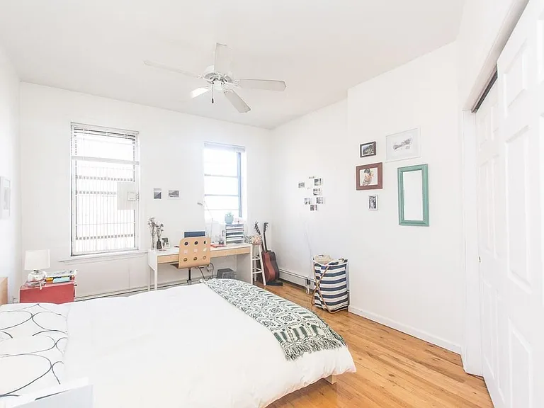 Spacious bedroom with big closet