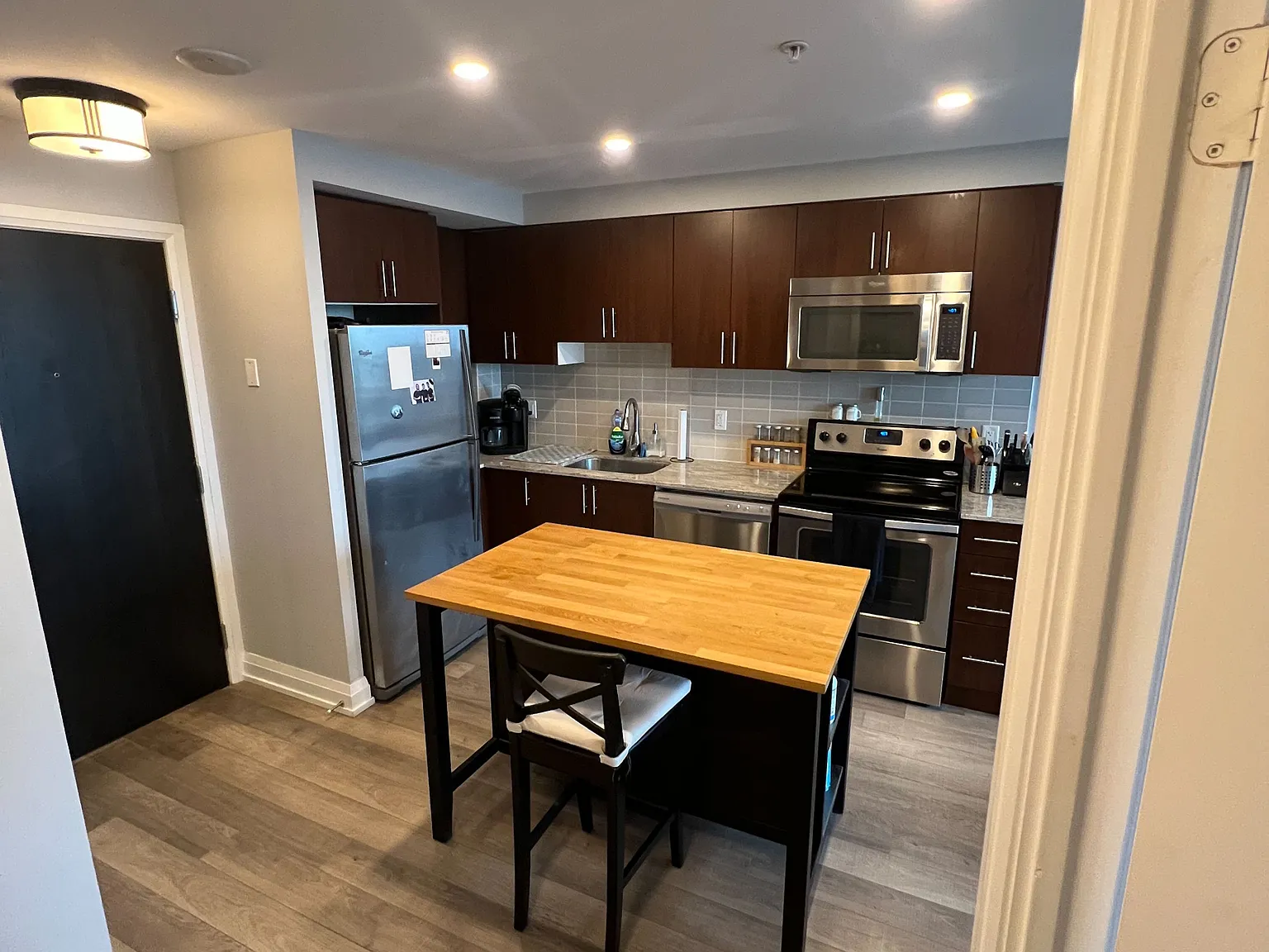 2 bed, $2,650 — Photo 3