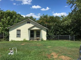 517 Loy Ave, Arkoma, OK 74901