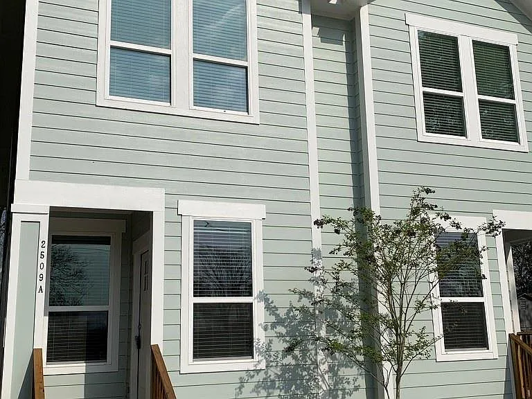 2509 S Grand Blvd #A — Photo 2