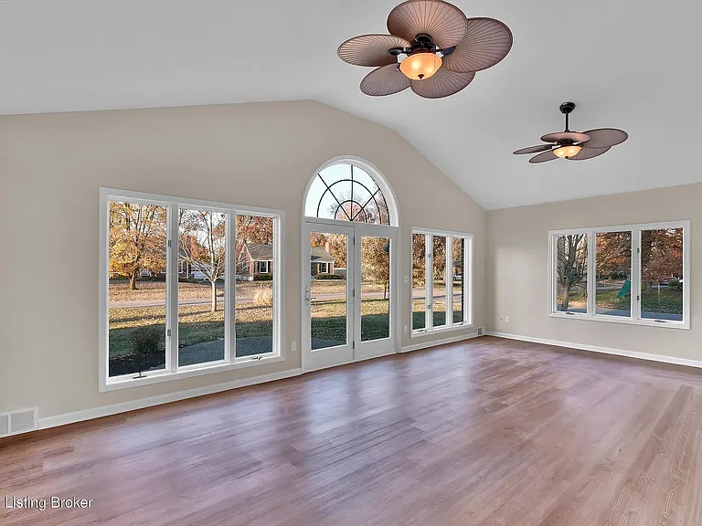 316 Short Rd — Photo 11