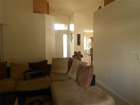5th image of 1362 Sierra Cir