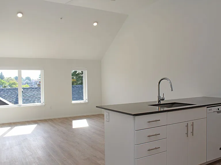 ES1213 -Alberta Street Lofts — Photo 6