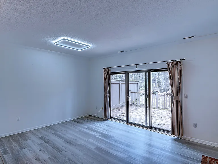32 Farmington Chase Cres #32 — Photo 14
