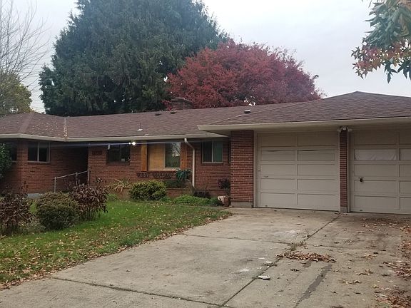 2nd image of 400 NW 79th St