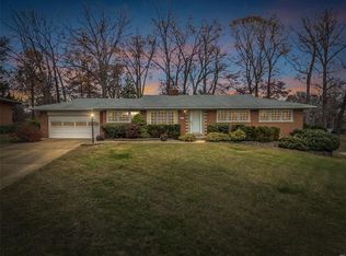 11827 Doverhill Dr, Saint Louis, MO