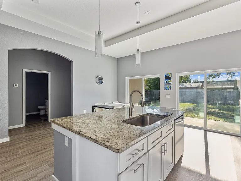 13254 Clay Ave — Photo 7