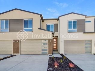 6071 W Lower Brook Ln, West Jordan, UT 84081