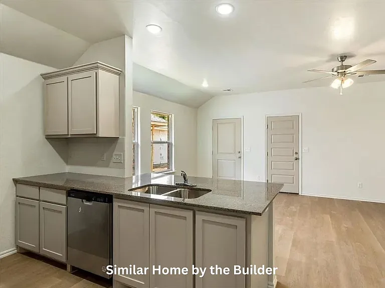 1312 SW New York Ave #A — Photo 5