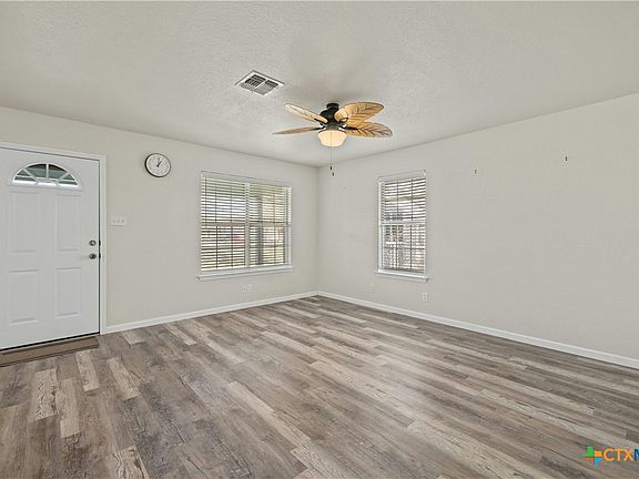 5th image of 619 W Davilla St