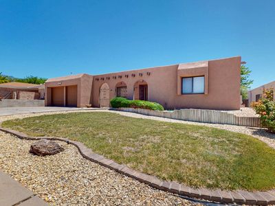 9612 Avenida De La Luna NE, Albuquerque, NM, 87111