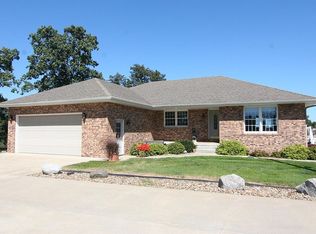 6290 E 64th St S, Newton, IA 50208