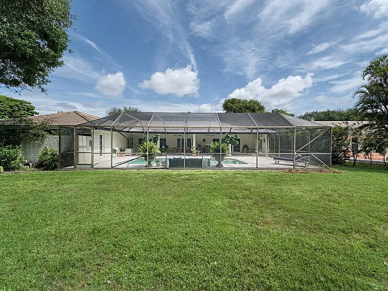 2908 Banyan Boulevard Cir NW — Photo 78