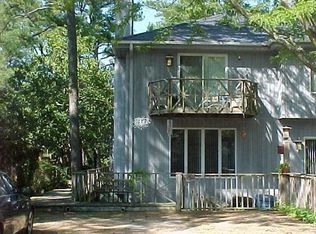 219 87th St, Virginia Beach, VA 23451