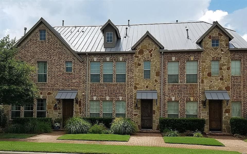 1st image of 7939 Parkwood Blvd