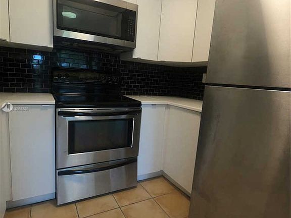 4th image of 9040 SW 125th Ave #D410