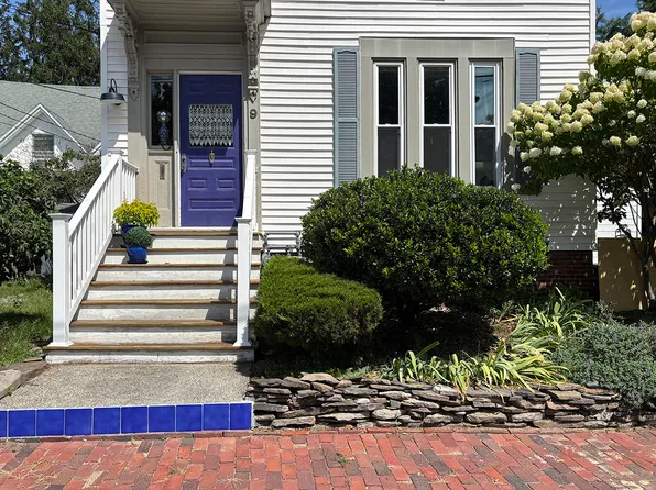 130 Leland St #1, Portland, ME 04103
