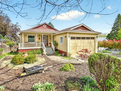 251 E Hersey St, Ashland, OR, 97520