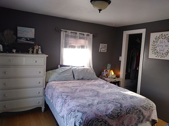 4th image of 2063 Washburn Ave