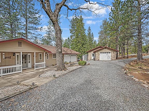 2nd image of 11151 Quail Dr