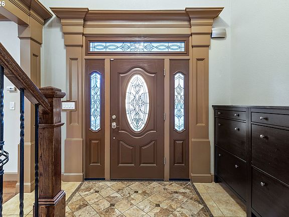 5th image of 6107 NE Erin Way