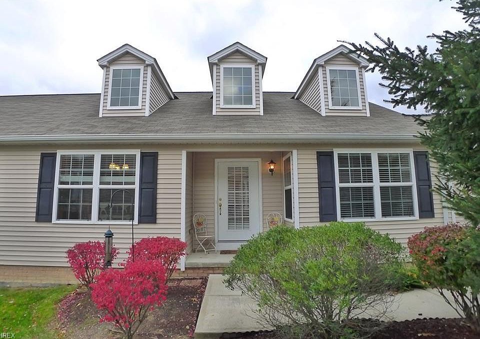 1st image of 126 Windsor Cir