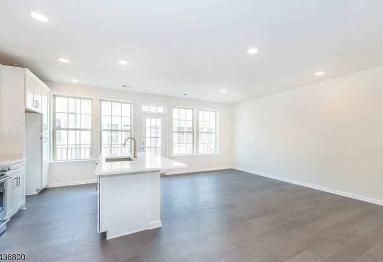 5 Sternadori Rd — Photo 6