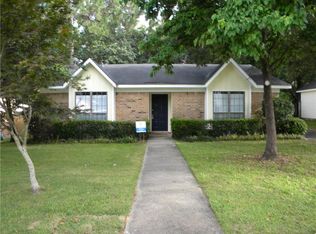 6417 Autumn Ridge Dr, Mobile, AL 36695