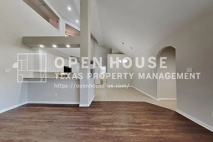 20515 Rustic Rail Ct — Photo 3