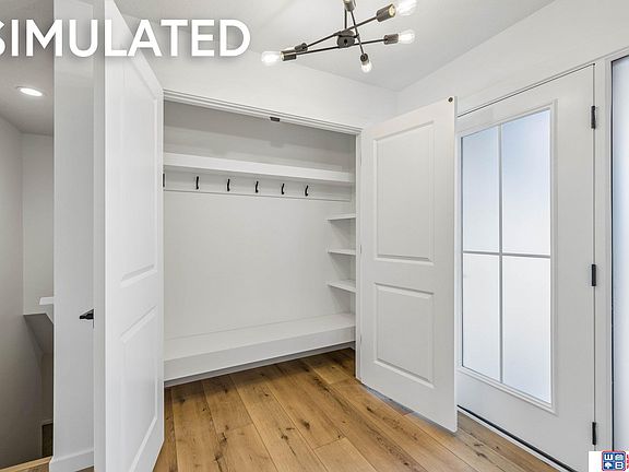 3rd image of 9201 Castle Pine Dr