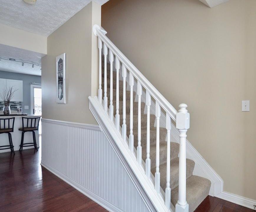 1st image of 588 Fairland Dr