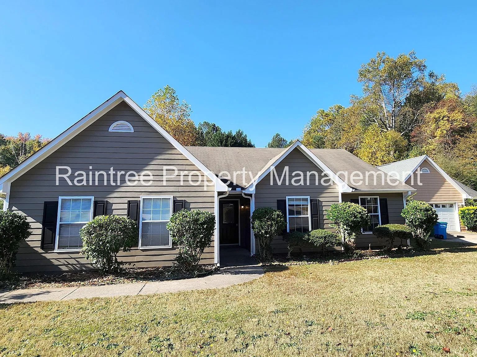 3 bed, 1563 sqft, $2,300 — Photo 1