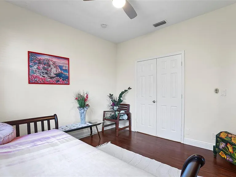 6421 NW 41st St — Photo 20