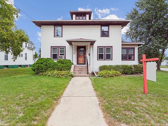3rd image of 1132 Milton Ave