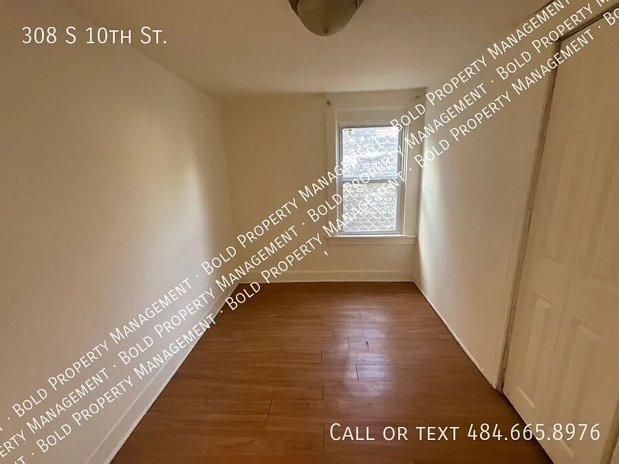2 Bedroom 1 Bath — Photo 2