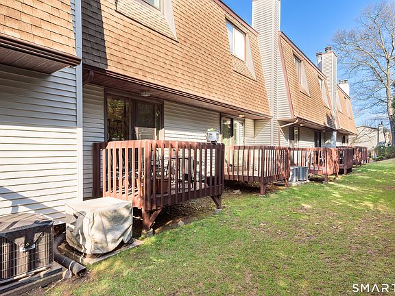 5th image of 426 Farmington Avenue #F6