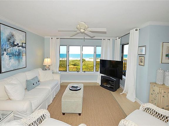 2nd image of 1700 Ocean Dr APT 303