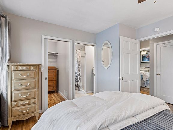 2nd image of 5816 Queen Ave S