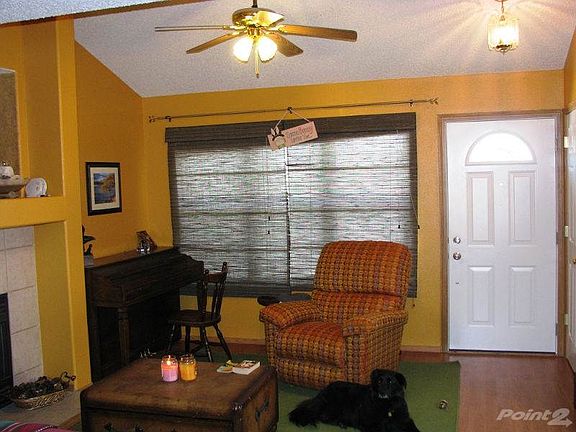 Living Room with gas fireplace