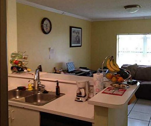 2nd image of 6232 Flores Del Mar