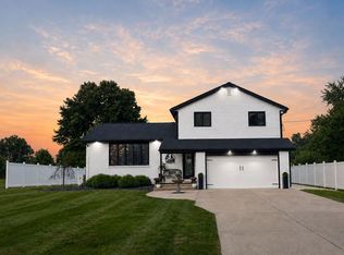 349 Buena Vista Ave, Vienna, OH 44473