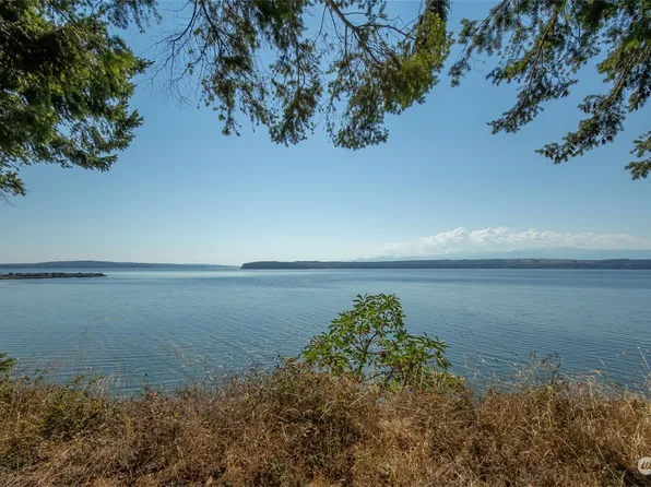 39107 Hood Canal Drive NE, Hansville, WA 98340