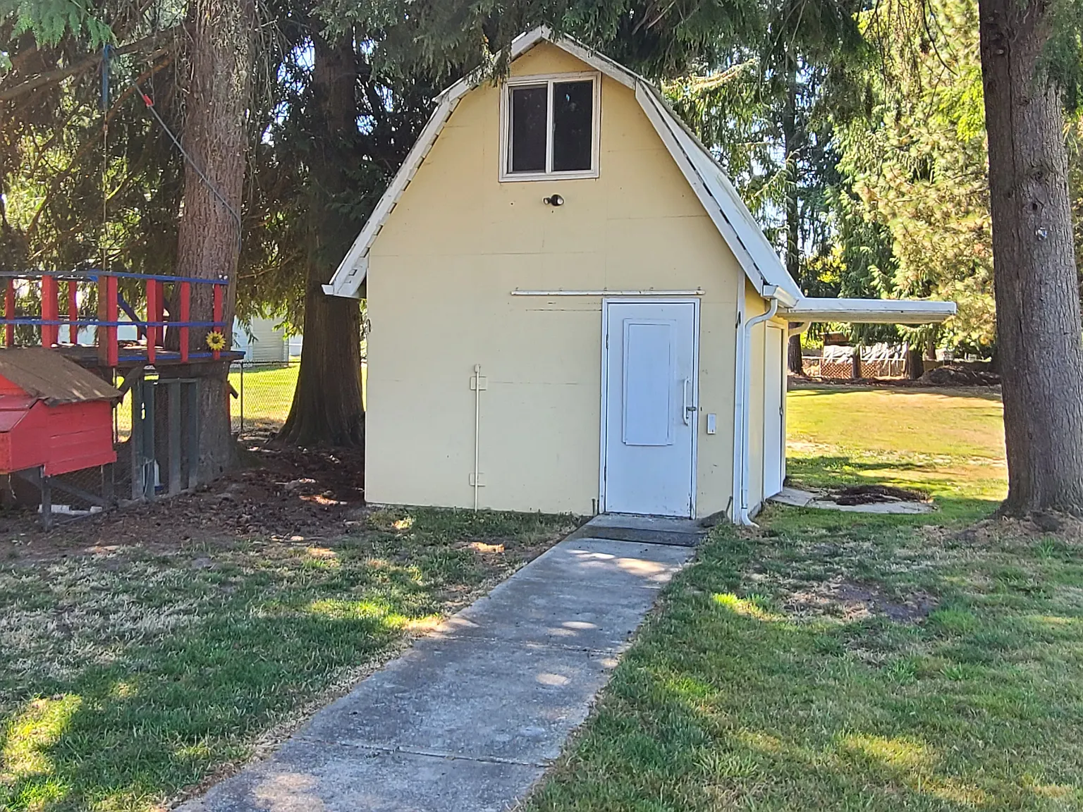 2 bed, 936 sqft, $1,650 — Photo 3