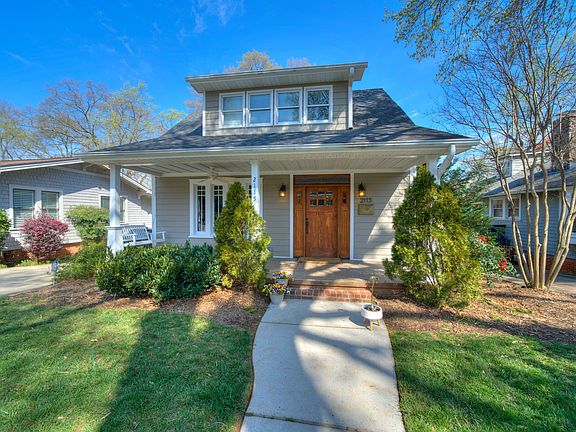 3rd image of 2115 Dartmouth Pl