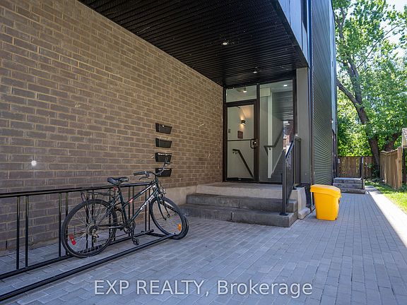 5th image of 316 Somerset St E