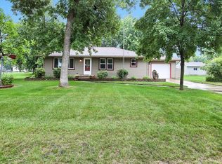 136 Grant Ave NW, Richmond, MN 56368