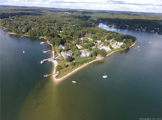 39 Shawandassee Rd, Waterford, CT 06385